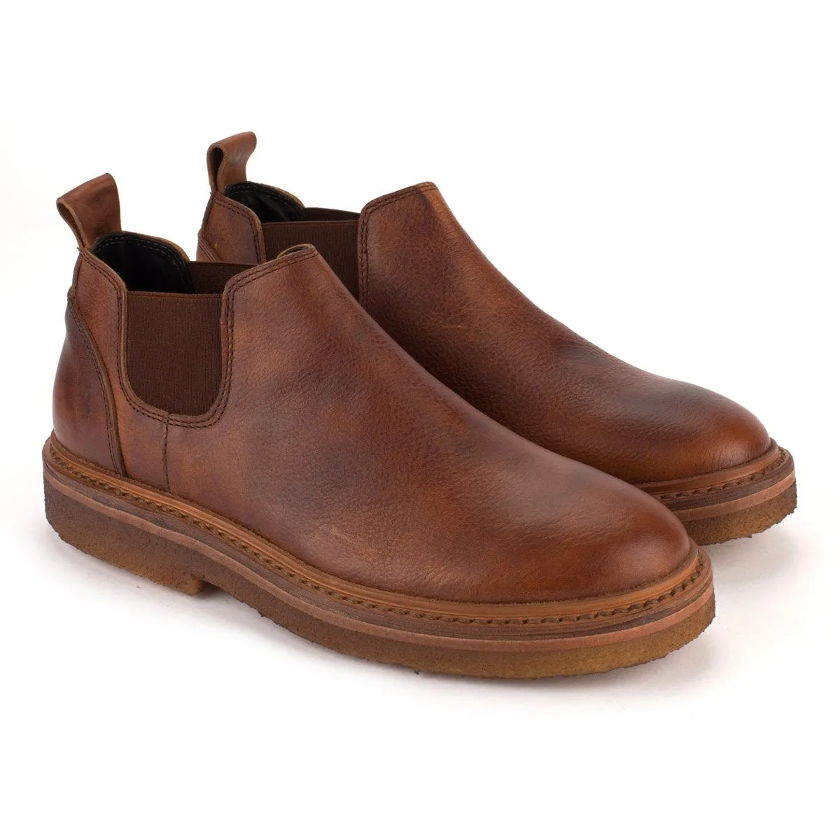 COLLEGE22 CHELSEA BOOTS – Tan