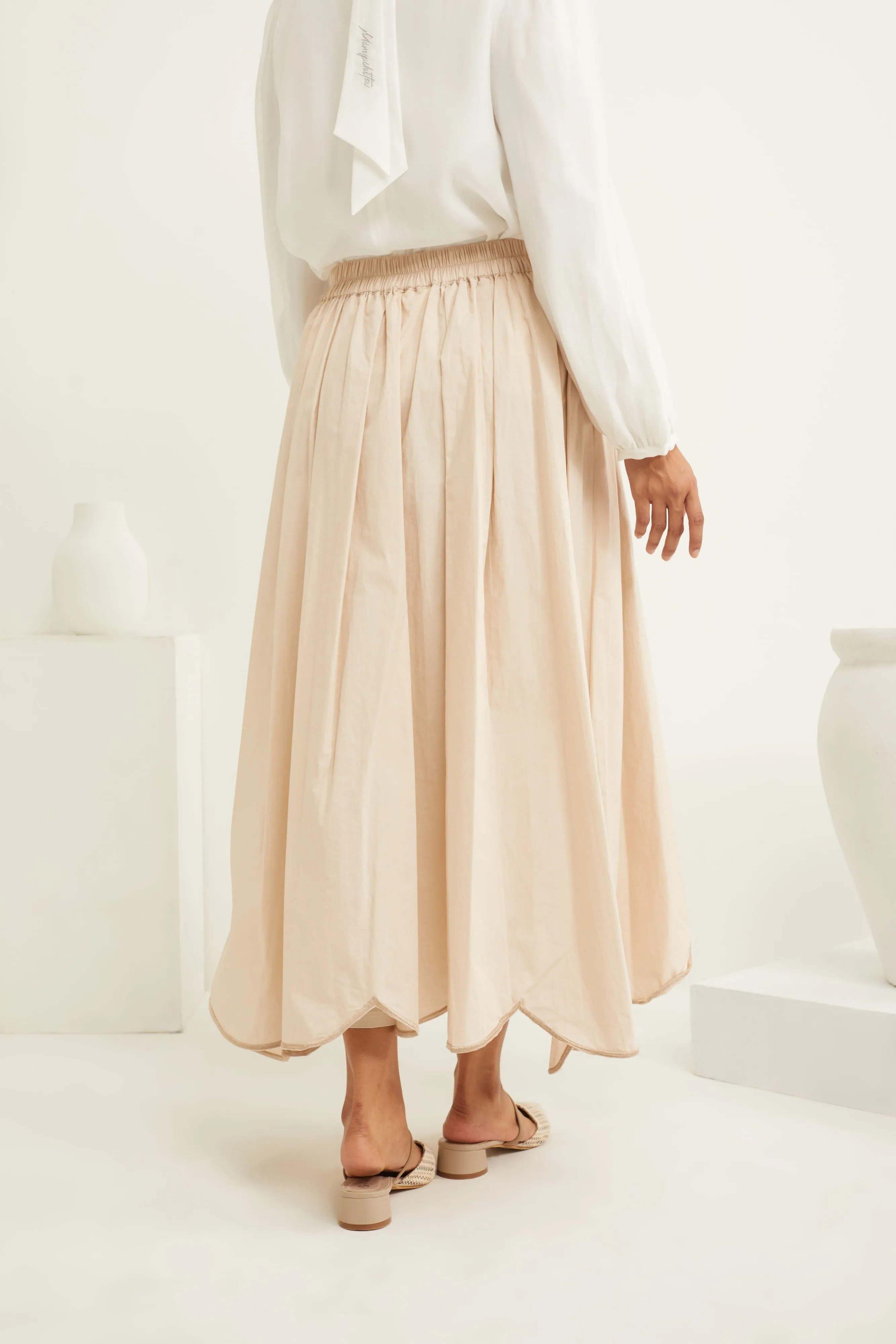 Dareen Beige Cotton Scallop Skirt