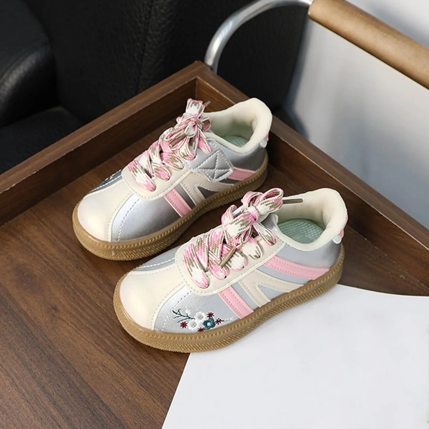 Girls Soft Flat Tennis Sneakers, Non-Slip Rubber Sole Suede Sneakers, Comfortable Low Top Fashion Casual Shoes