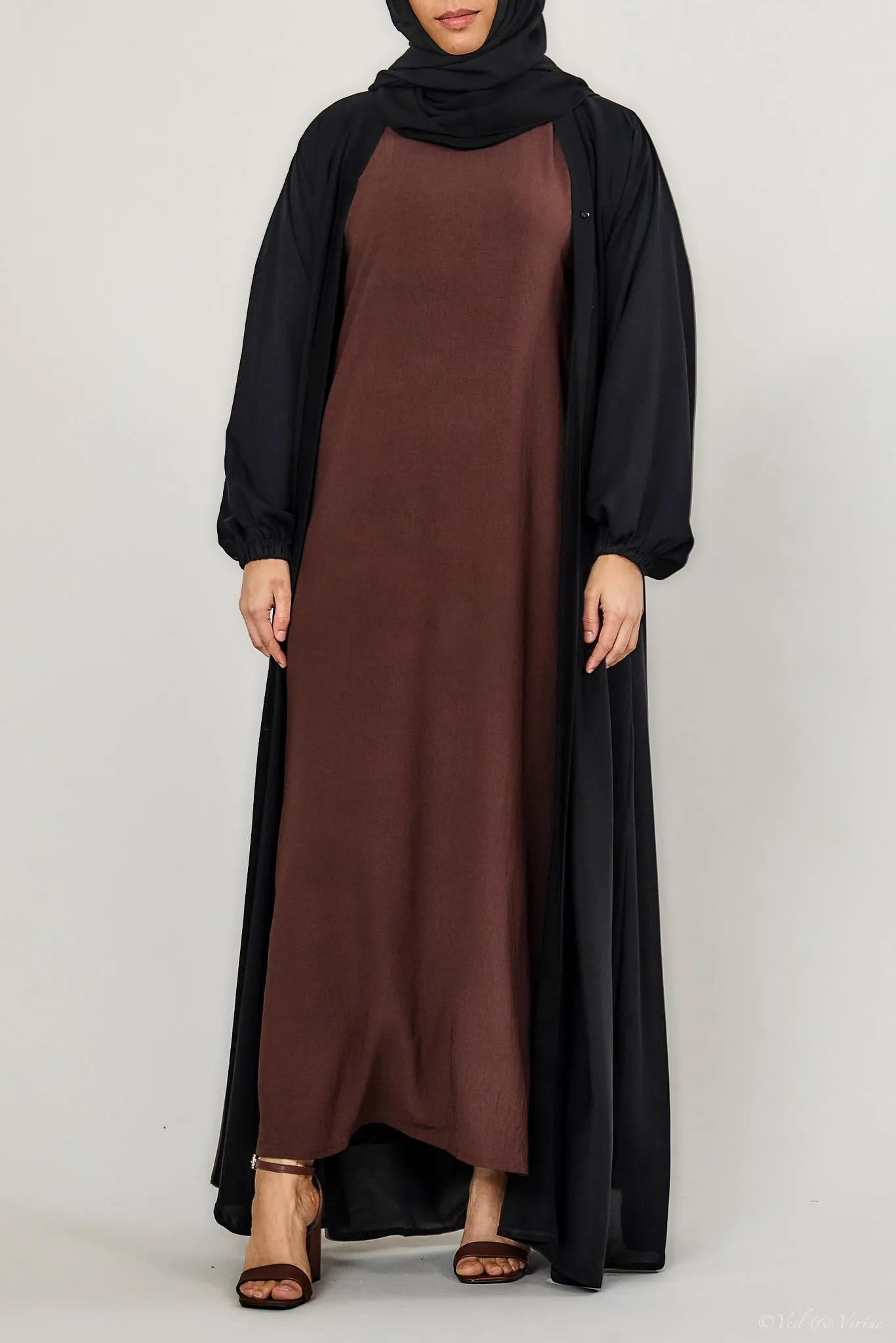 Short-Sleeved Crinkle Abaya Slip Dress Walnut