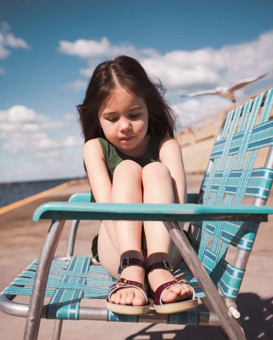 Surfer sandals (claret)
