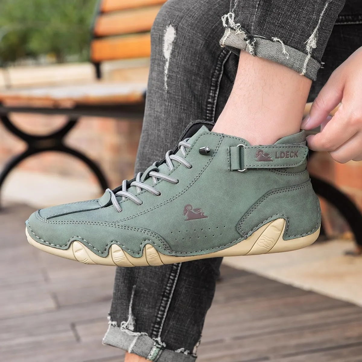 Vogldeck - Anthoern Men Waterproof and Breathable Orthopedic Walking Shoes, Fashion Casual Comfortable Non-Slip Handmade Suede High Boots Beck Shoes for Hiking Driving Chukka Boots(Green,42 EU)