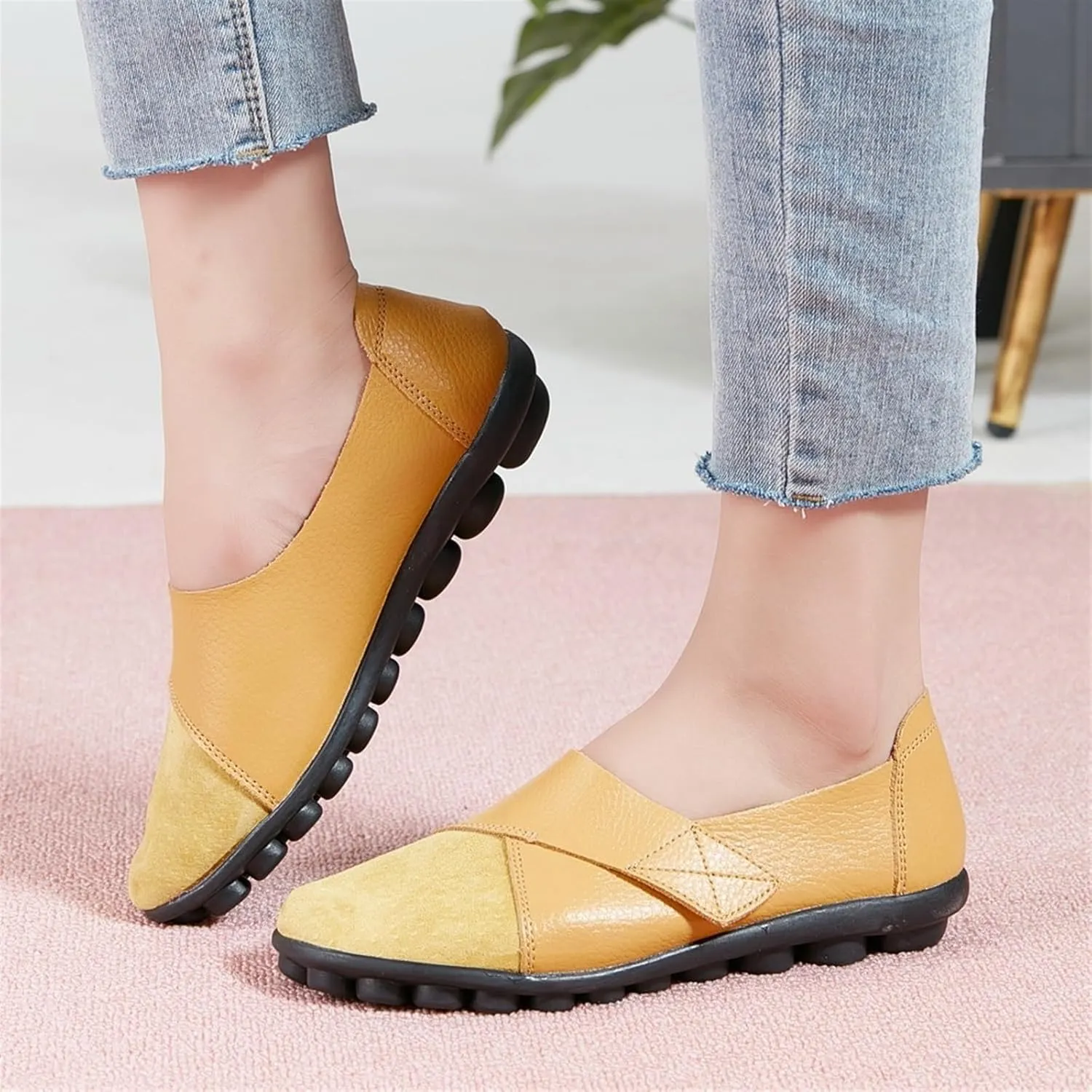 Women's Hook and Loop Loafers Suede Slip on Driving Walking Flat Sandals, Outdoor Versatile Round Toe Orthopedic Moccasins for Daily